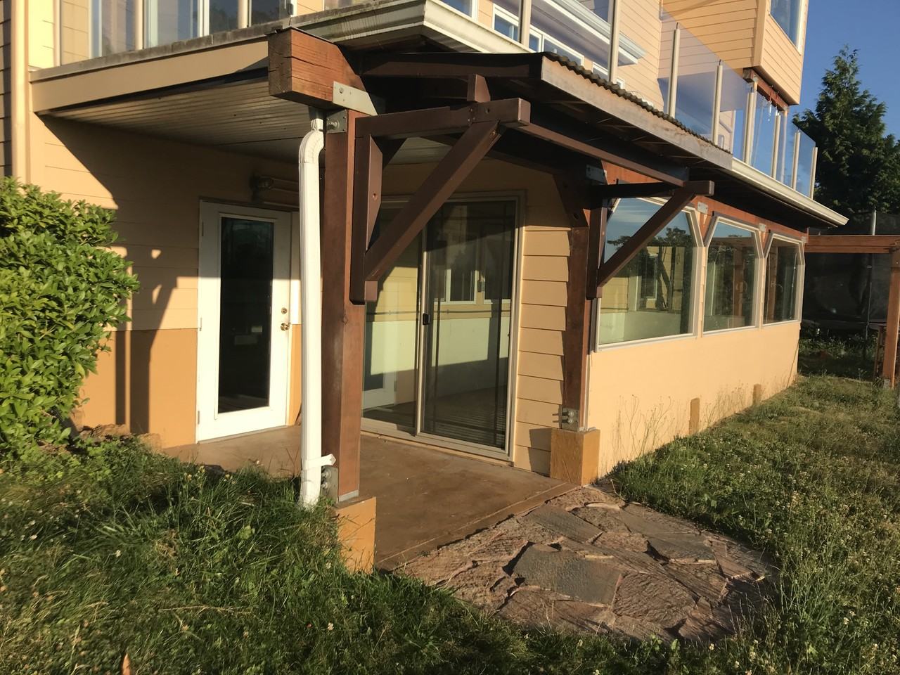 5202 37th Ave Sw #NA