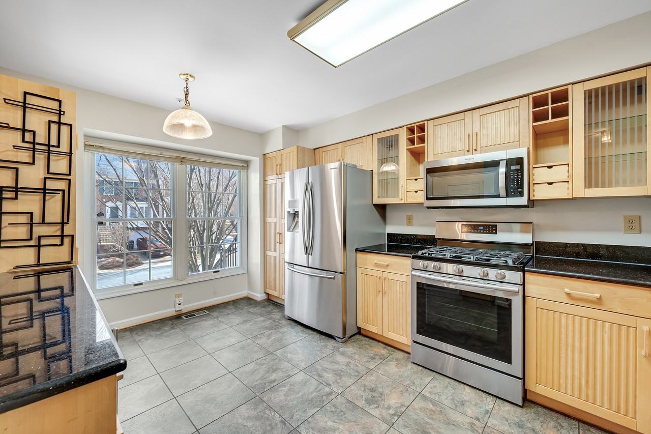 123 Goucher Ter #NA - Photo 2 of 13