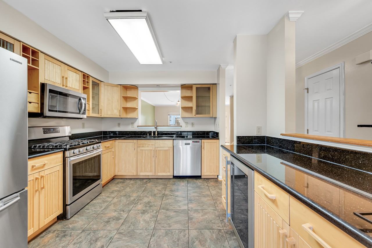 123 Goucher Ter #NA - Photo 4 of 13