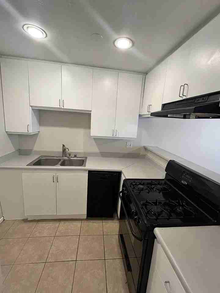 310 E Santa Anita Ave #C - Photo 2 of 10