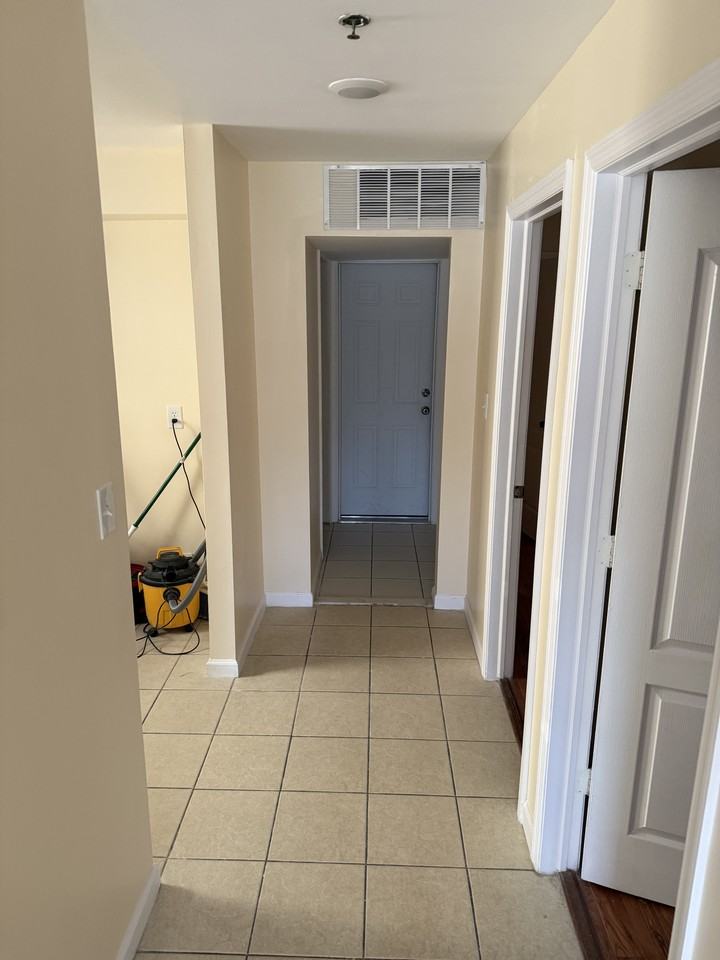 232 1st St #1 - Photo 7 of 14