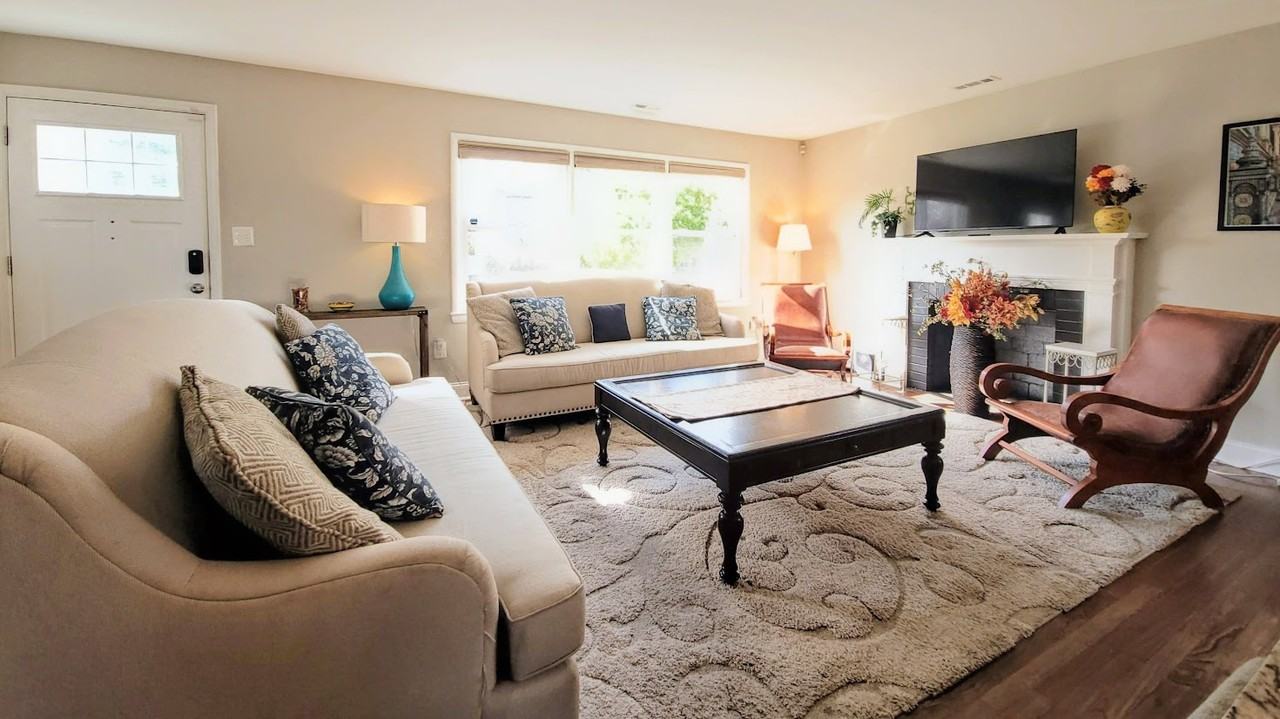 9605 Singleton Dr #NA - Photo 3 of 22