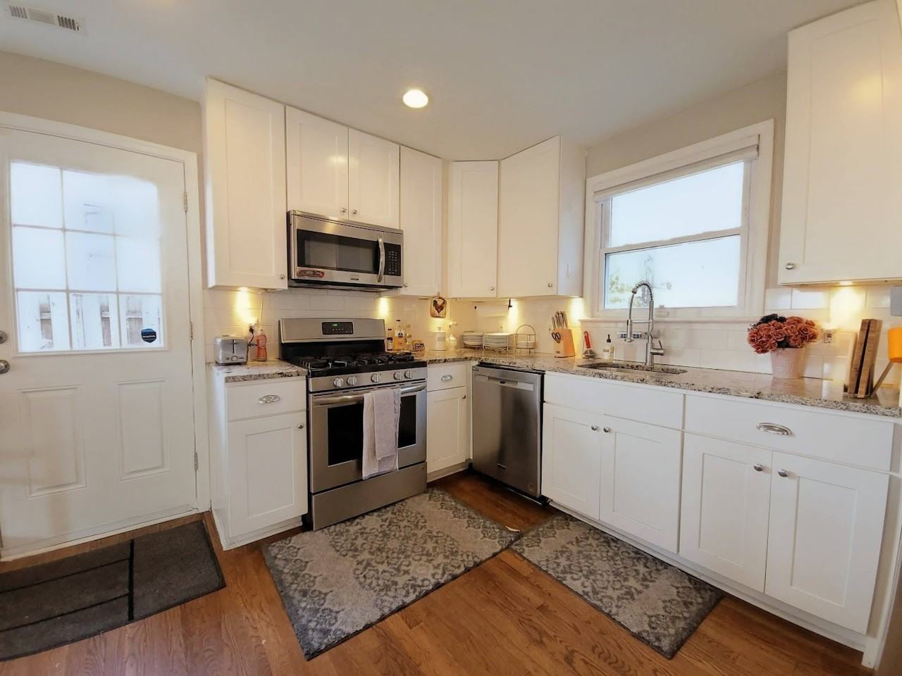 9605 Singleton Dr #NA - Photo 7 of 22