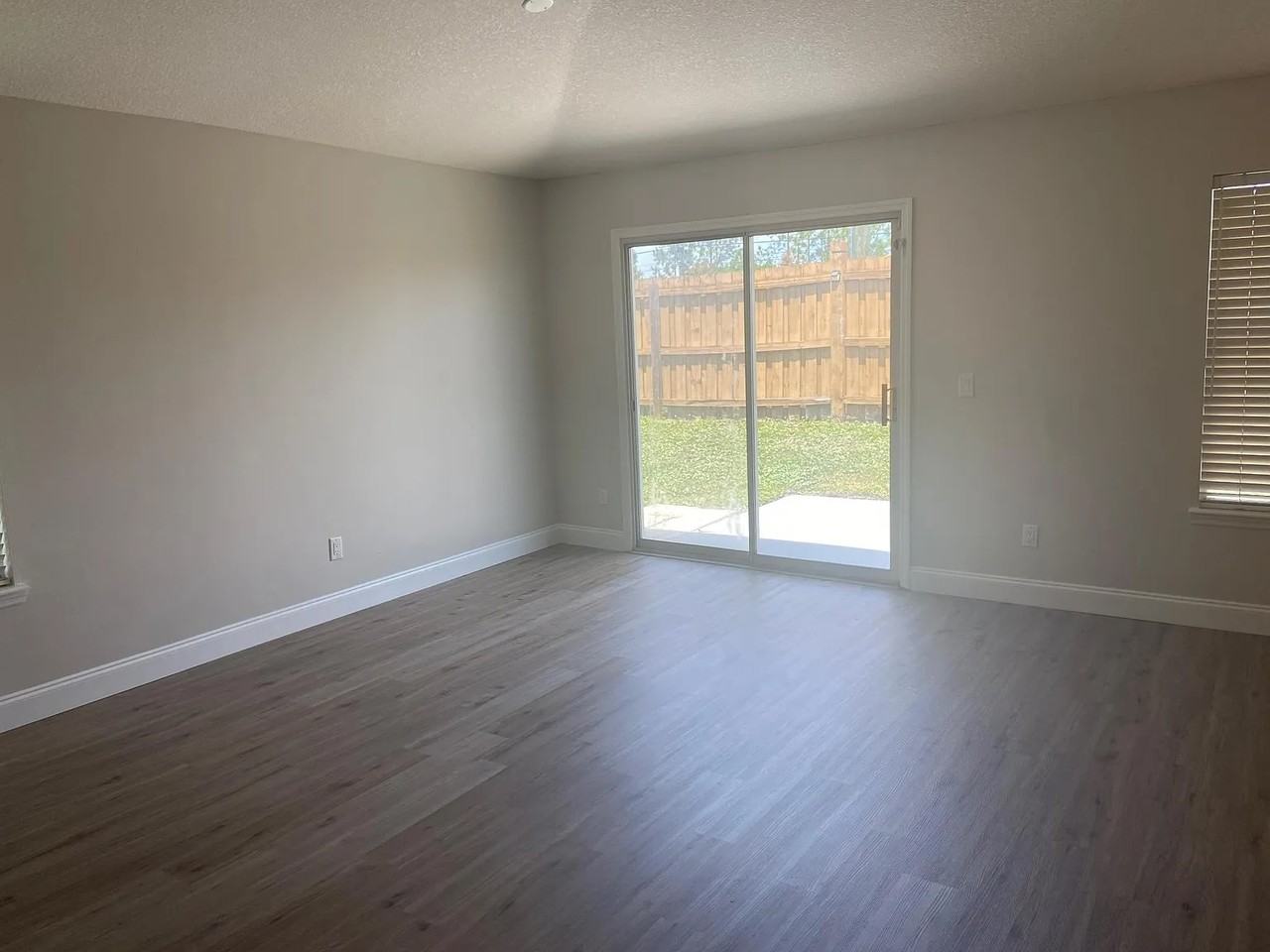 760 Lake Geneva Dr #NA - Photo 4 of 17