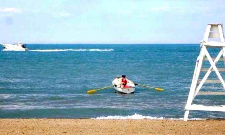 N Sheridan Rd #3S - Photo 6 of 10