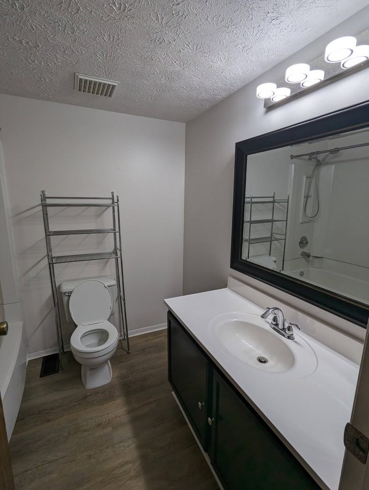 108 Clearbrook Dr #NA - Photo 6 of 13