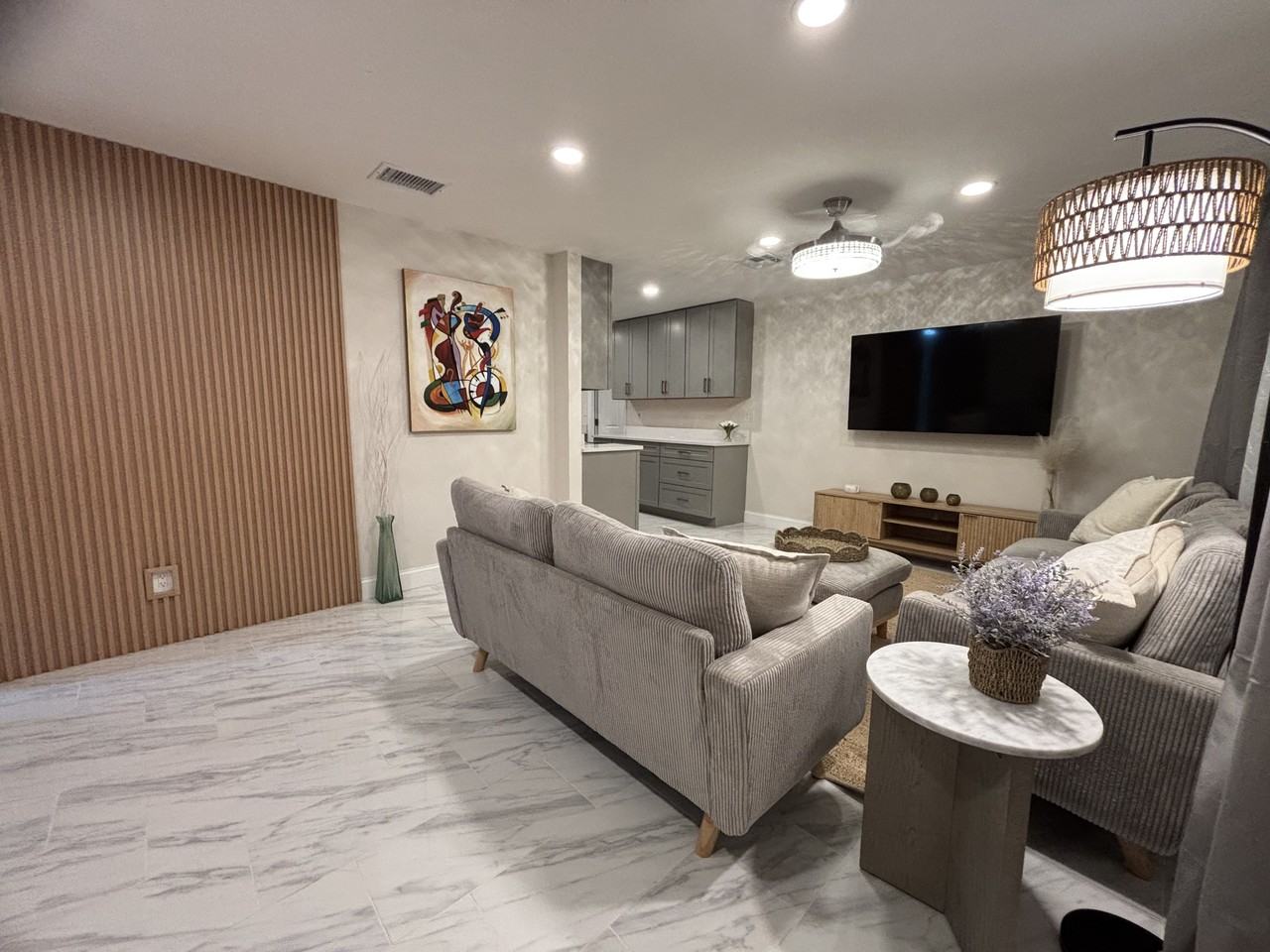 1191 Rordon Ave #NA - Photo 5 of 33