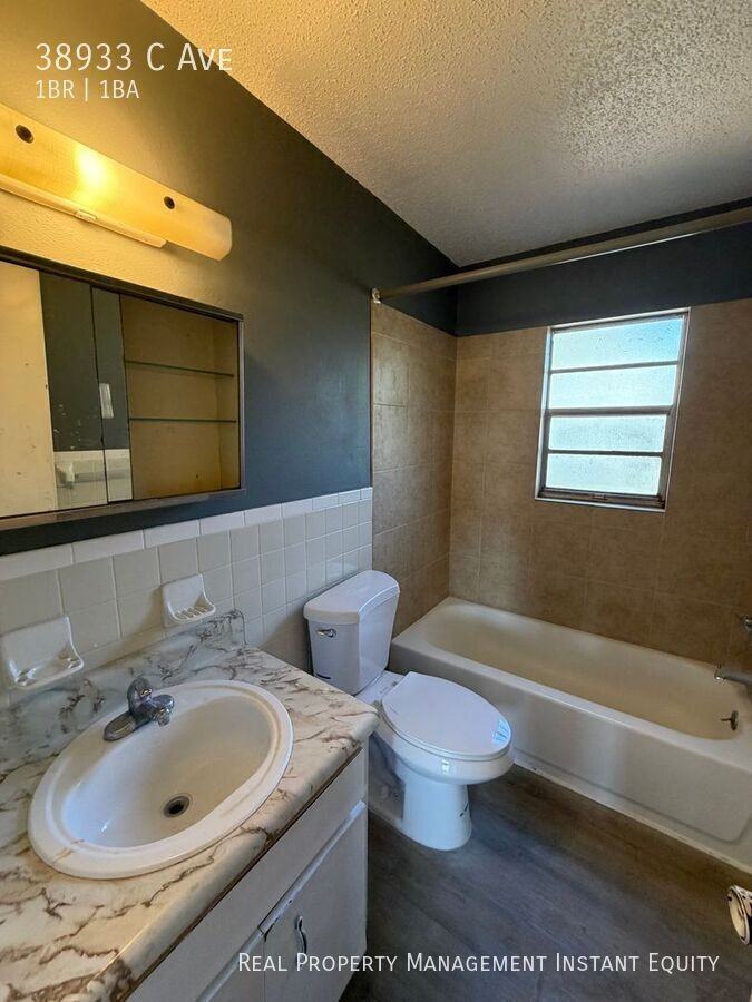 38933 C Ave - Photo 7 of 9