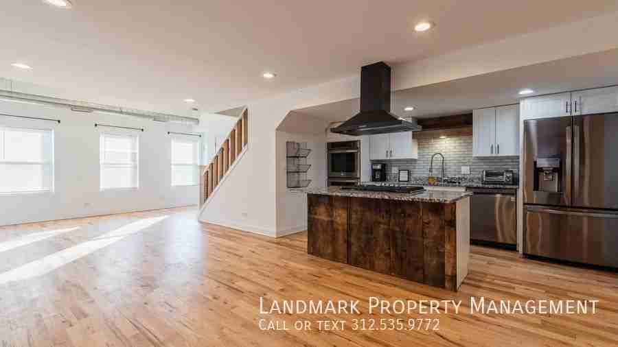 2038 W 21st St #2 - Photo 6 of 32