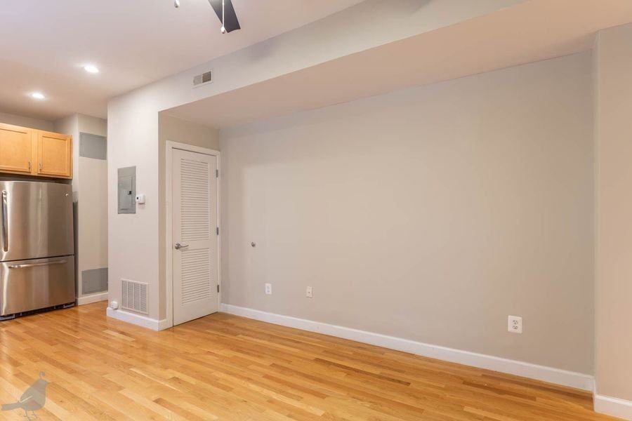 1440 Columbia Rd Nw #303 - Photo 6 of 22