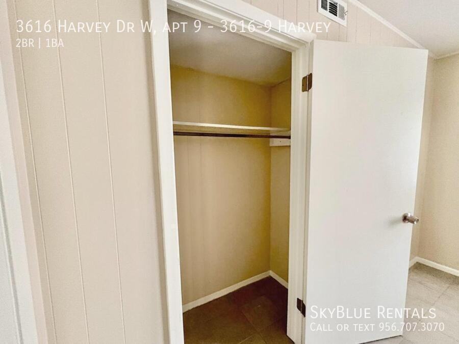 3616 Harvey St - Photo 5 of 10
