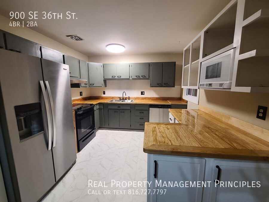 900 Se 36th St - Photo 3 of 29