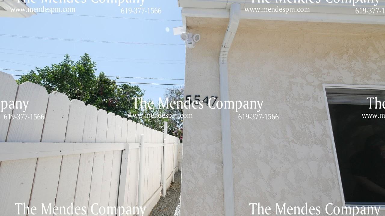 5547 Mary Lane Dr - Photo 3 of 24