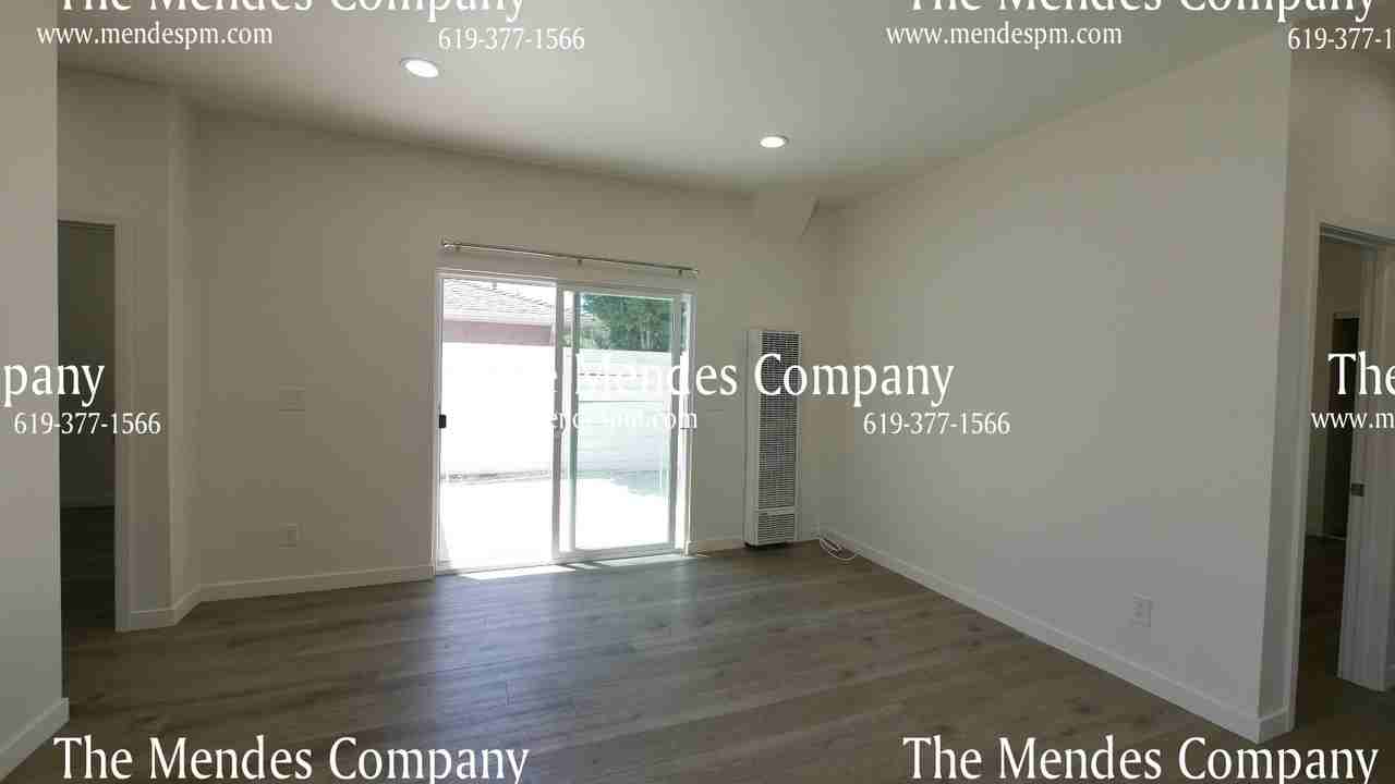 5547 Mary Lane Dr - Photo 5 of 24