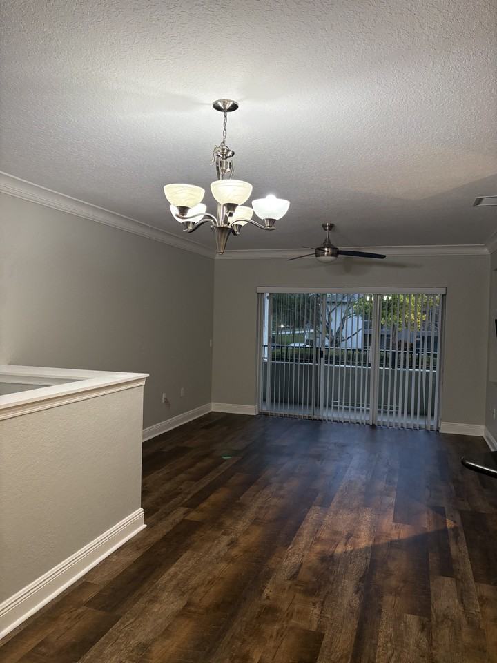 404 Belmont Pl #404 - Photo 4 of 22