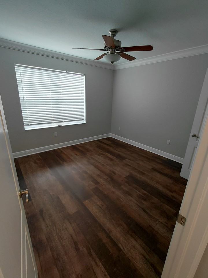 404 Belmont Pl #404 - Photo 7 of 22
