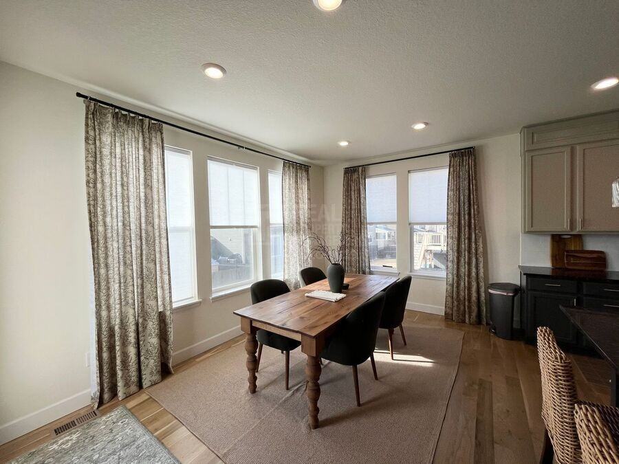 13360 Olive St - Photo 4 of 21