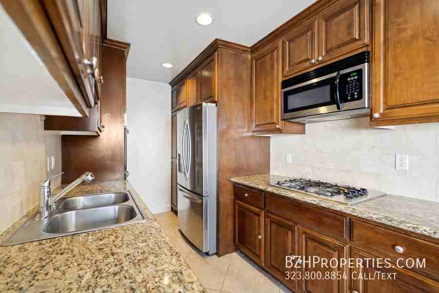 133 N Swall Dr #203 - Photo 3 of 25
