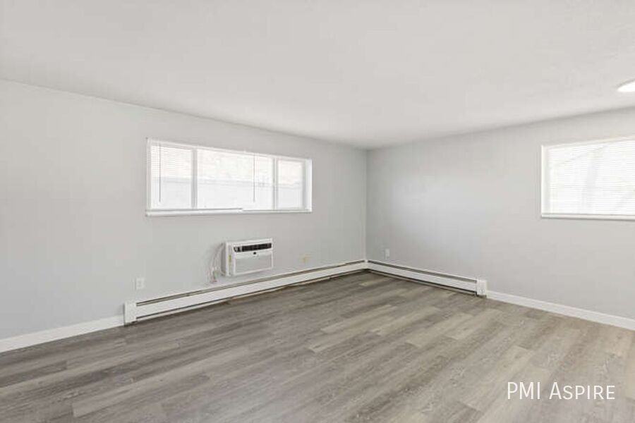 1075 Saulsbury St #103 - Photo 2 of 15