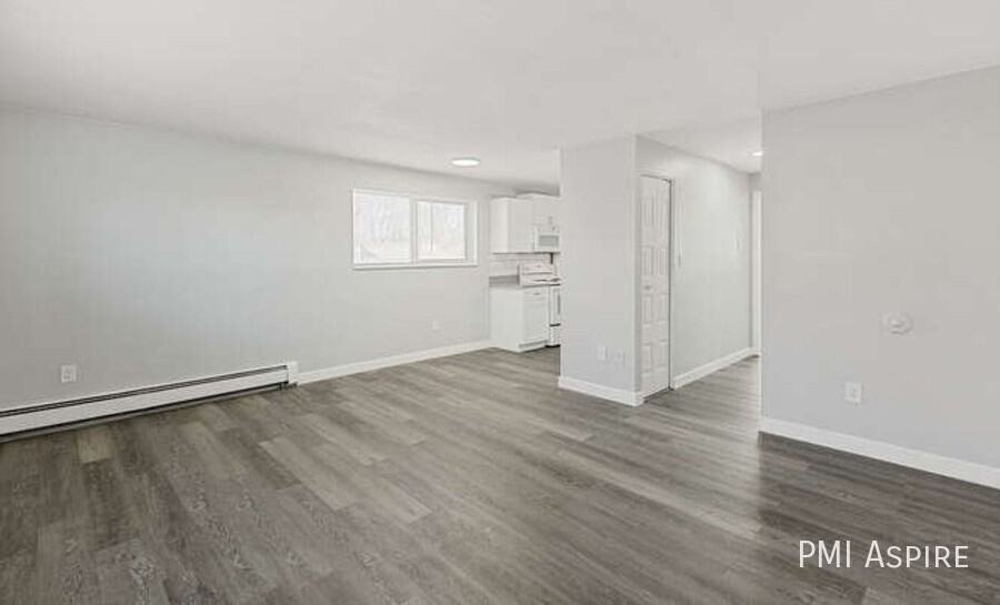 1075 Saulsbury St #103 - Photo 3 of 15