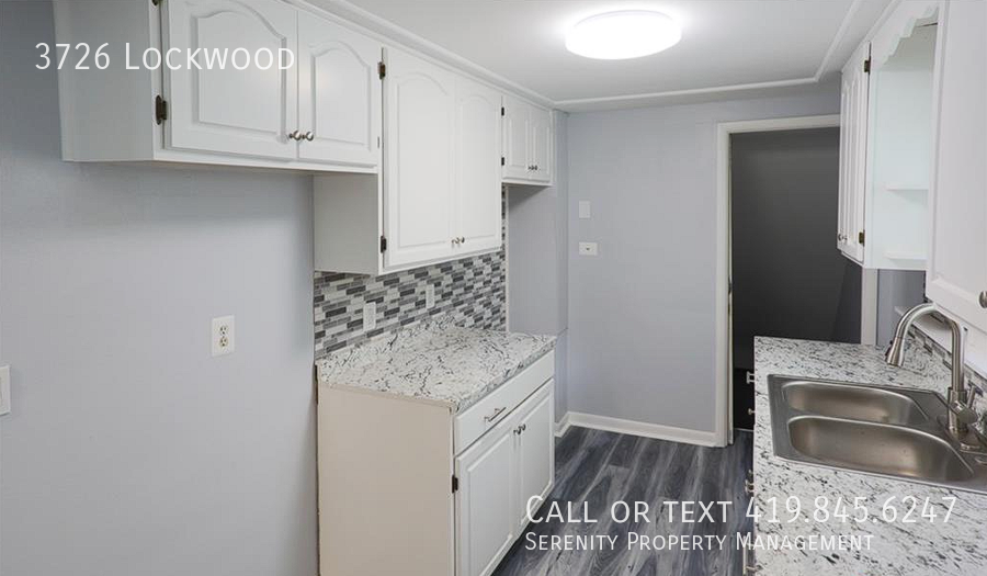 3726 Lockwood Ave - Photo 6 of 13