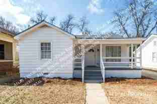 908 35th Ave - Photo 1 of 1