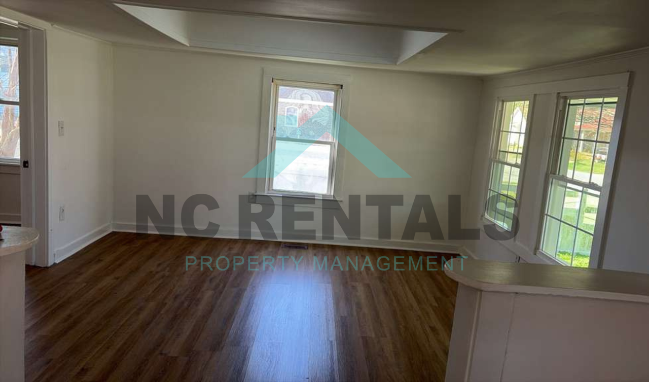 113 3rd St - Photo 3 of 20