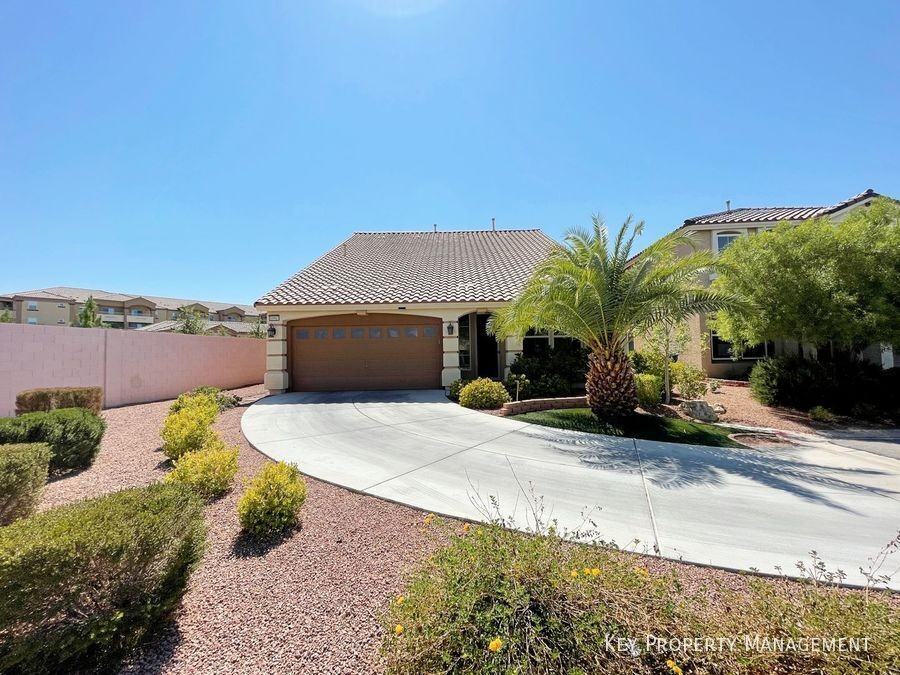 10965 Pinion Woods Ct - Photo 3 of 31