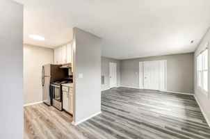 featured image of 901 N Main St #19