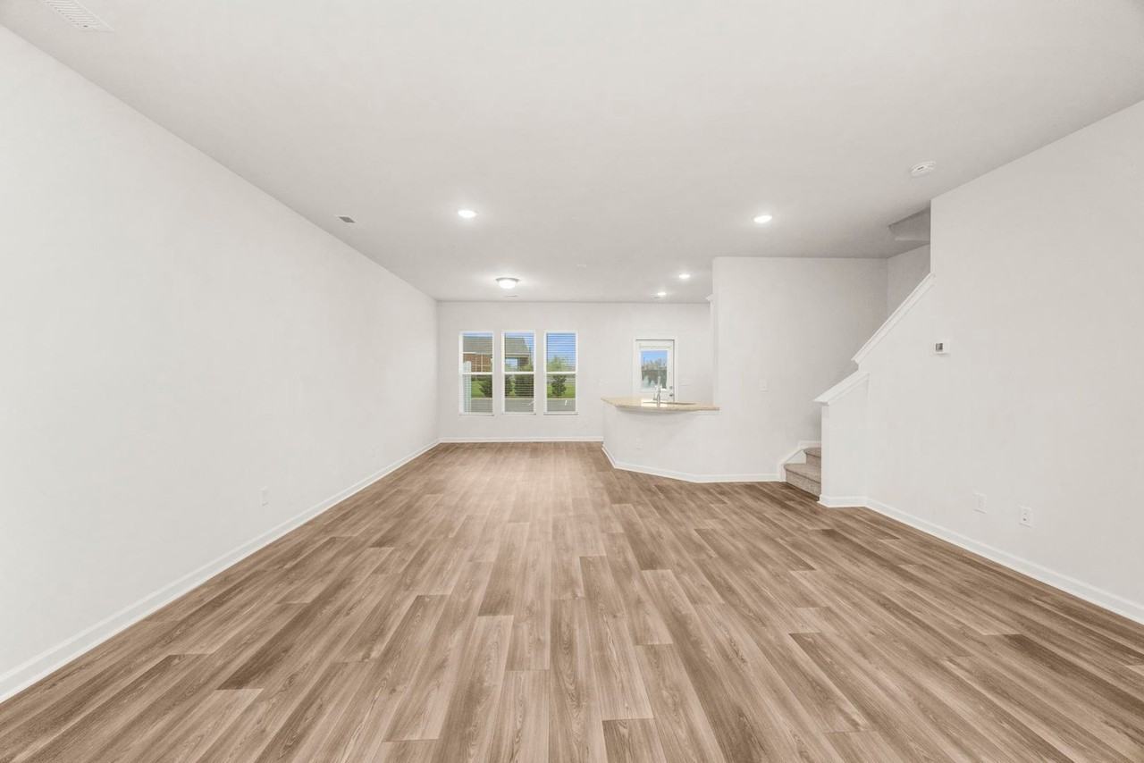 2444 Salem Creek Ct - Photo 5 of 37