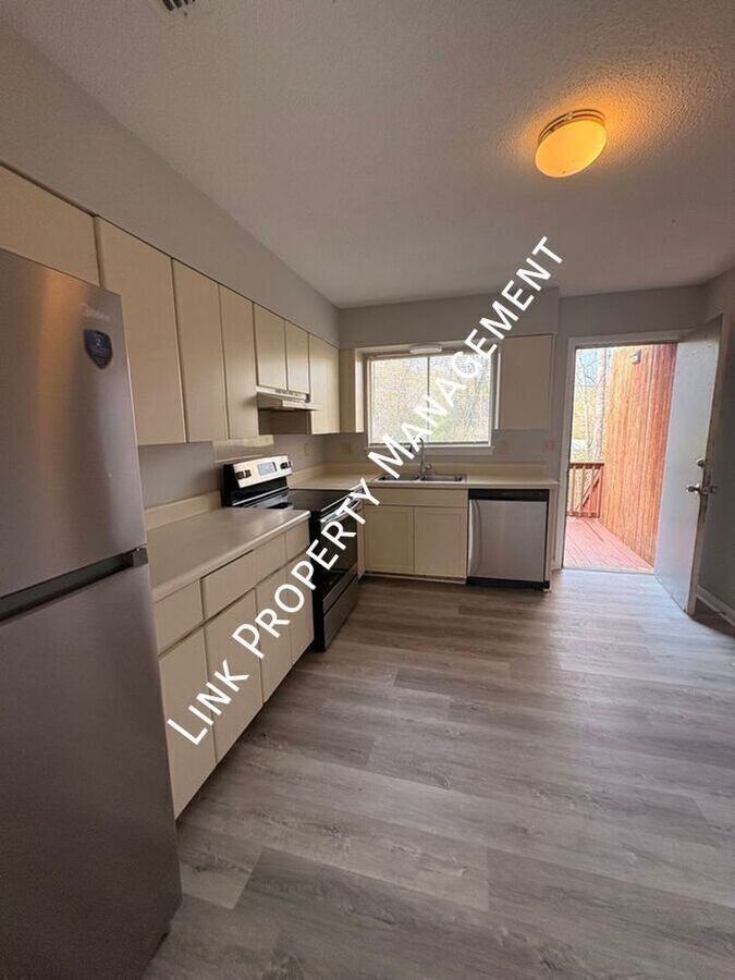 3403 Gail Dr - Photo 4 of 27