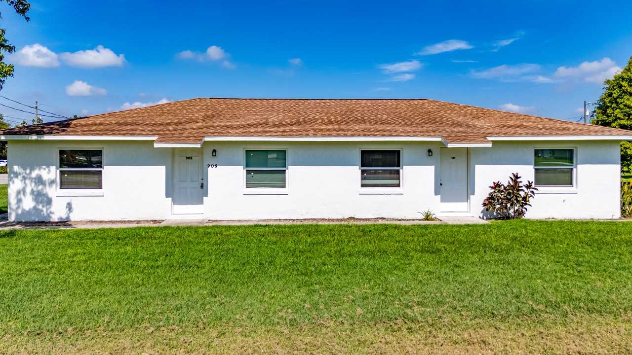 909 W Orange St #909 - Photo 4 of 10