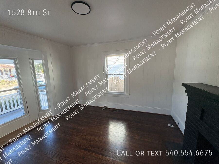 1528 8th St Se - Photo 7 of 17