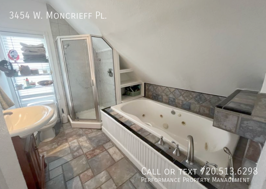 3454 W Moncrieff Pl - Photo 6 of 24