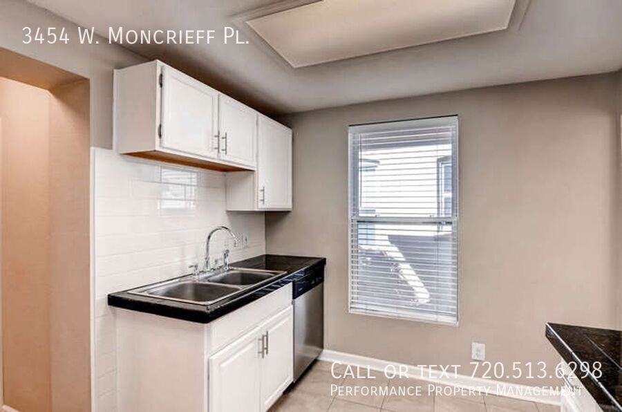 3454 W Moncrieff Pl - Photo 7 of 23
