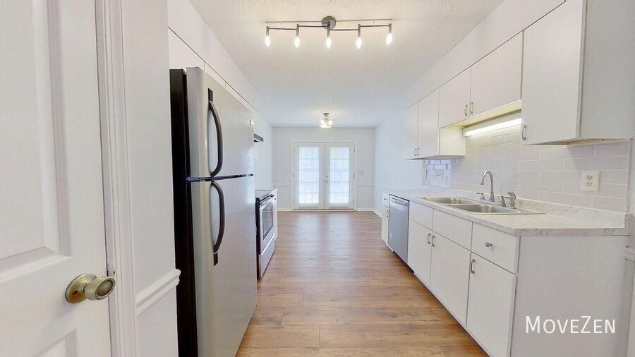 814 Guilford College Rd #106 - Photo 2 of 39