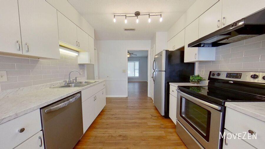 814 Guilford College Rd #106 - Photo 6 of 39