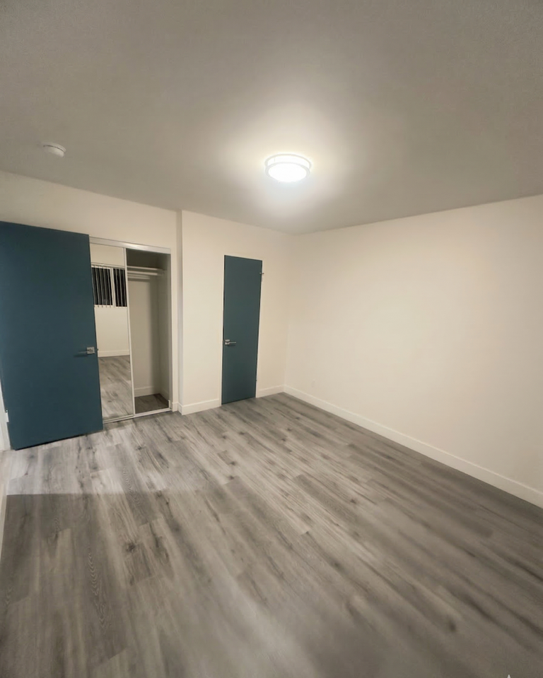 720 N. Market St. - Photo 3 of 11