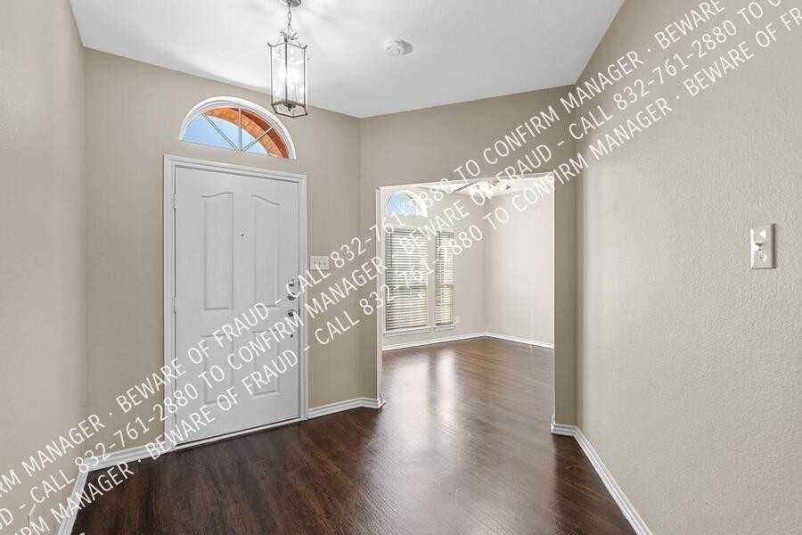 2021 Haylee Dr - Photo 6 of 30