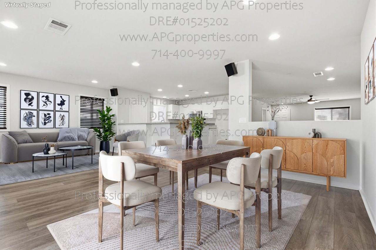 139 Thompson Ave - Photo 7 of 50