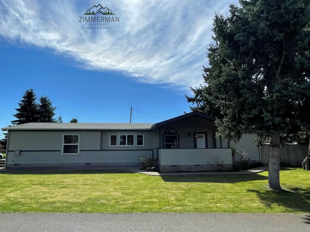 33100 Whetham Way - Photo 2 of 34