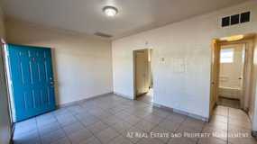 1233 W Pierce St #3 - Photo 1 of 1