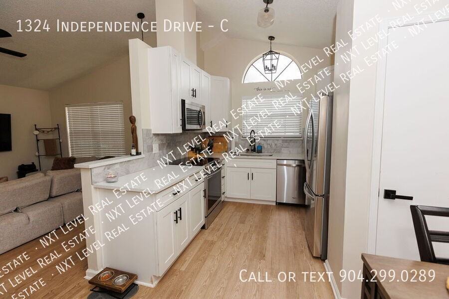1324 Independence Dr #C - Photo 2 of 18