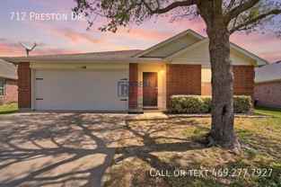 712 Preston Dr - Photo 1 of 1