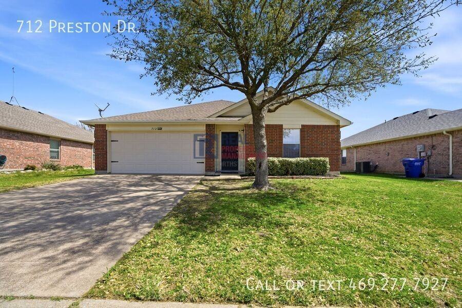 712 Preston Dr - Photo 2 of 29