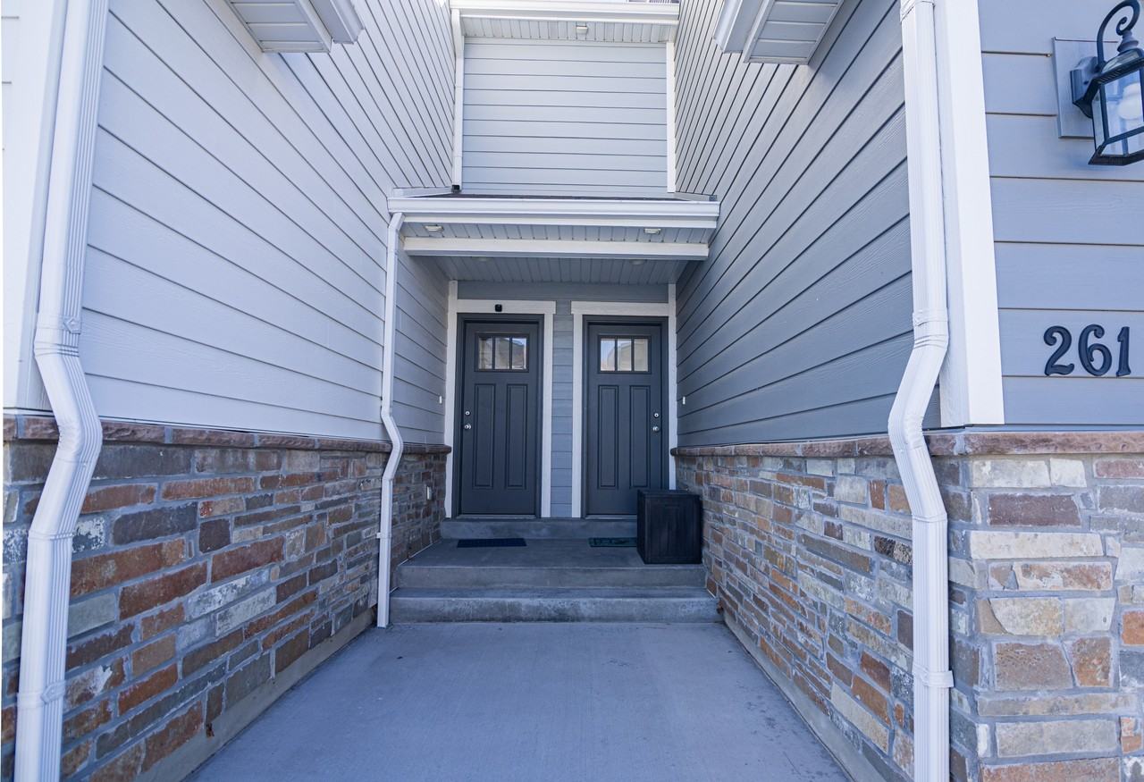 4056 S 2800 W - Photo 2 of 24