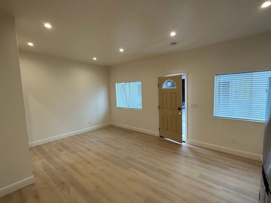 6614 Telegraph Ave - Photo 4 of 13