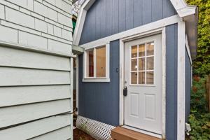 featured image of 756 N 103rd St