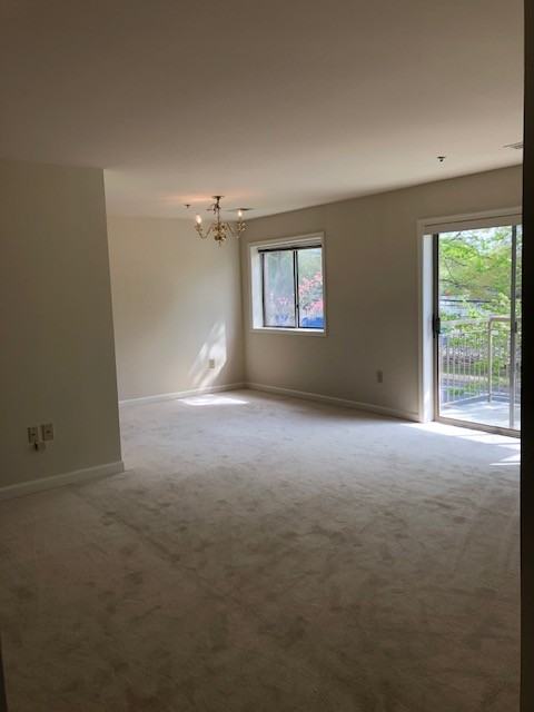 1160 N Quincy St - Photo 4 of 10