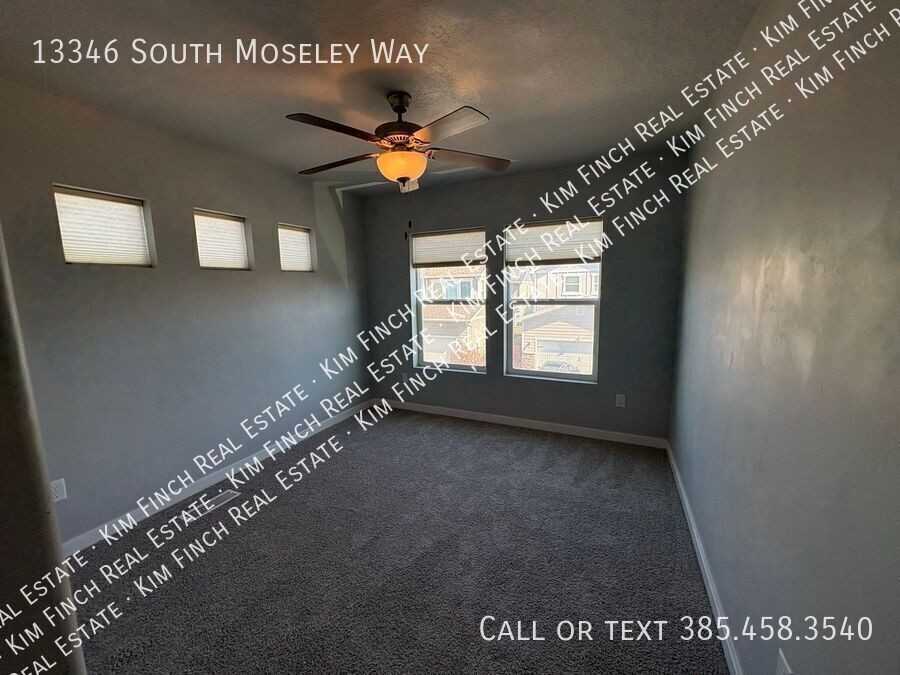 13346 S Moseley Way - Photo 2 of 24